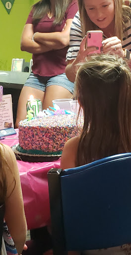 Bowling Alley «La Ru Bowling Lanes», reviews and photos, 2443 Alexandria Pike, Highland Heights, KY 41076, USA