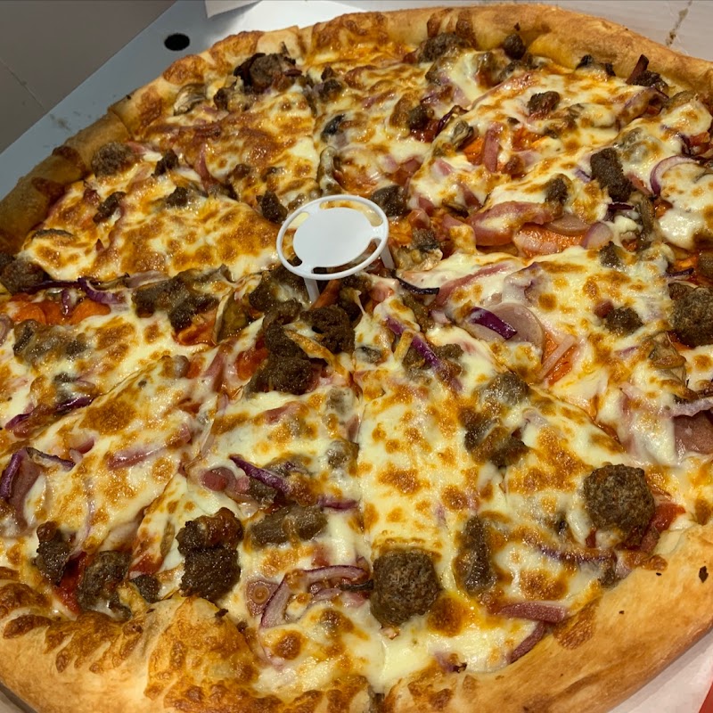 Bro's chicken and pizza