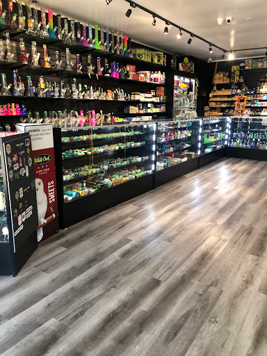 Tobacco Shop «East Side Smoke Shop», reviews and photos, 3549 East Cesar E Chavez Avenue, Los Angeles, CA 90063, USA