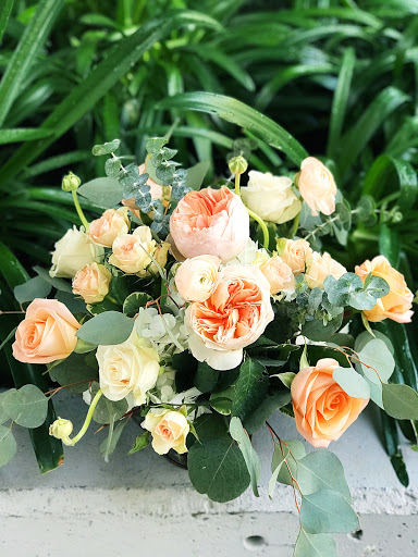 Florist «Florist Fire», reviews and photos, 716 S Village Cir, Tampa, FL 33606, USA