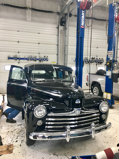 Auto Repair Shop «Stillwater Auto Clinic», reviews and photos, 12430 55th St N, Oak Park Heights, MN 55082, USA