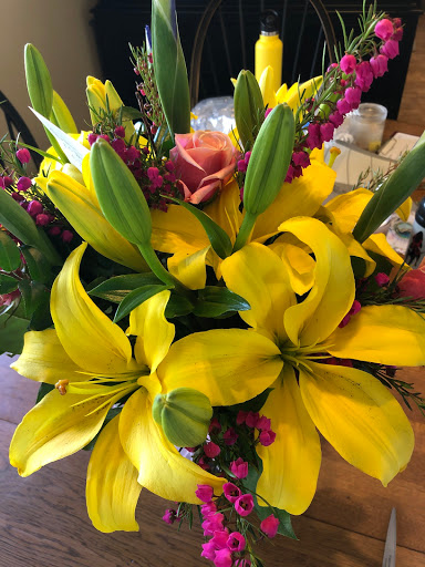 Florist «Stargazer Premier Florist», reviews and photos, 925 NW Circle Blvd, Corvallis, OR 97330, USA