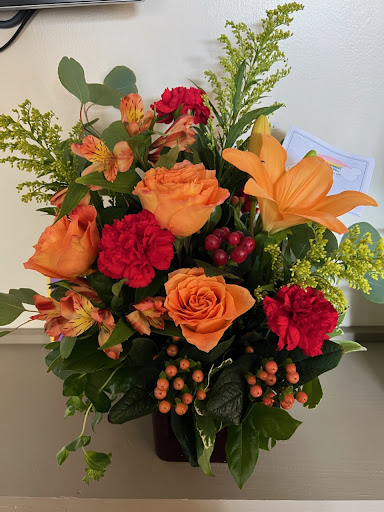 Florist «Rainbow Florist & Delectables Inc.», reviews and photos, 370 Main St, Laurel, MD 20707, USA