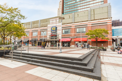 Shopping Mall «Atlantic Terminal Mall», reviews and photos, 139 Flatbush Ave, Brooklyn, NY 11217, USA