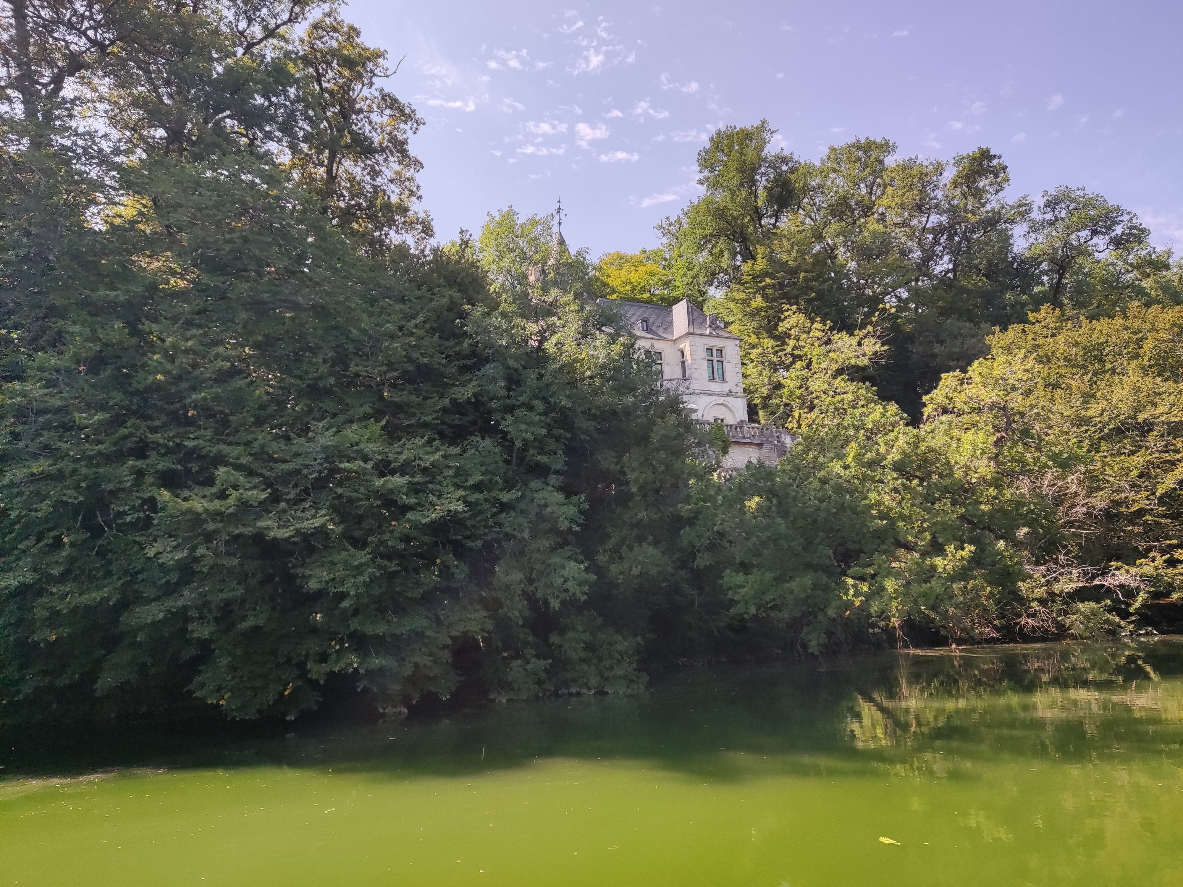 Photo n° 15 de l'avis de Resc.d fait le 16/08/2022 à 18:47