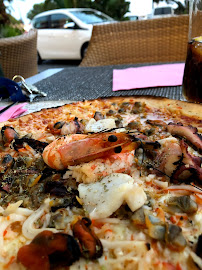 Pizza du Restaurant Le Bougainvillee à Le Lavandou - n°3