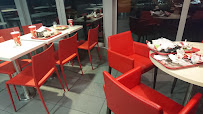 Atmosphère du Restaurant KFC Sainte-Eulalie - n°8