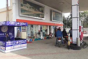 Kamla Nagar Main Market image