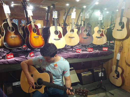 Music Store «Guitar Center», reviews and photos, 186 Banks Crossing, Fayetteville, GA 30214, USA