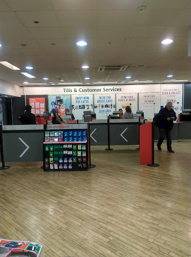 Comments and reviews of Argos Manchester Arndale
