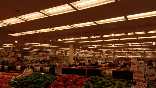 Grocery Store «ShopRite of Commerce St.-Stamford, CT», reviews and photos, 1990 W Main St, Stamford, CT 06902, USA