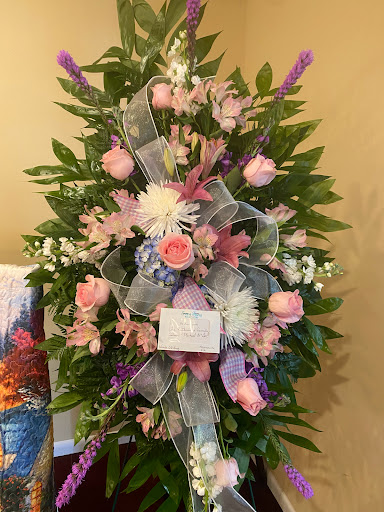 Florist «Evans Florist», reviews and photos, 410 1st Ave E, Oneonta, AL 35121, USA