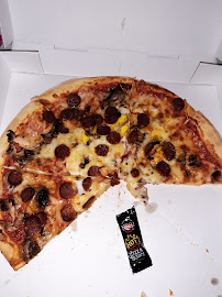 Plats et boissons du Pizzeria POPPIE’S PIZZA CERGY - n°11