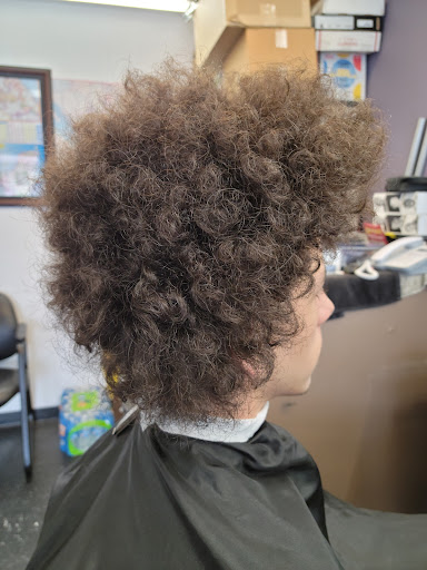 Barber Shop «Avo Barbershop», reviews and photos, 1034 W 6th St #103, Corona, CA 92882, USA