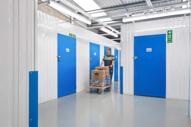 Reviews of Storage King Bedford - Self Storage Units in Bedford - Moving company