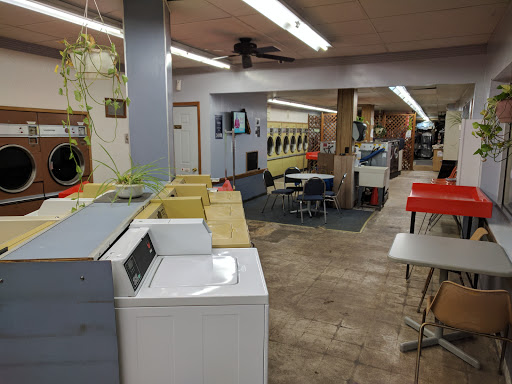 Dry Cleaner «Golden Coin Dry Cleaners», reviews and photos, 582 E Main St, Batavia, NY 14020, USA