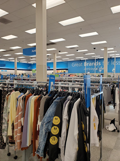 Clothing Store «Ross Dress for Less», reviews and photos, 1401 Missouri Ave N, Largo, FL 33770, USA