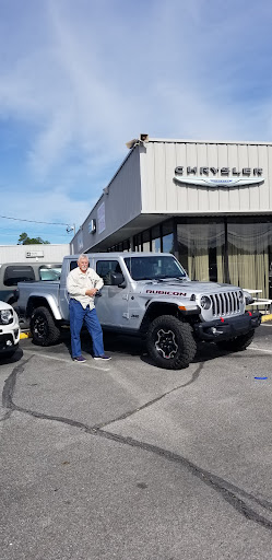 Car Dealer «Milton Dodge Chrysler Jeep Ram», reviews and photos, 6348 US-90, Milton, FL 32570, USA