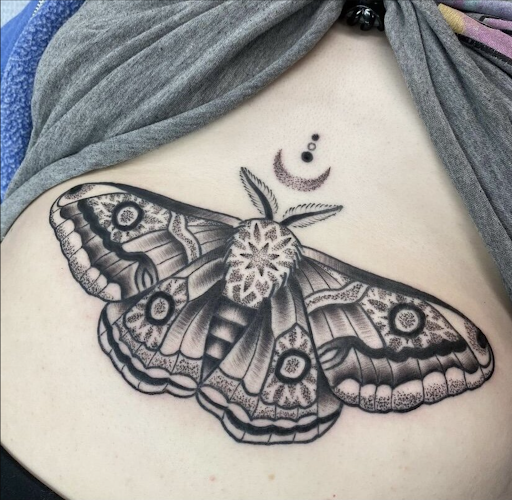 Tattoo Shop «South Shore Tattoo», reviews and photos, 74 Merrick Rd, Amityville, NY 11701, USA