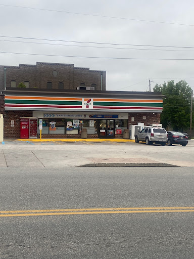 Convenience Store «7-Eleven», reviews and photos, 601 Fayette St, Conshohocken, PA 19428, USA