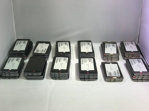 Electronics Repair Shop «Cell Fix Inc», reviews and photos, 8601 N Florida Ave, Tampa, FL 33604, USA