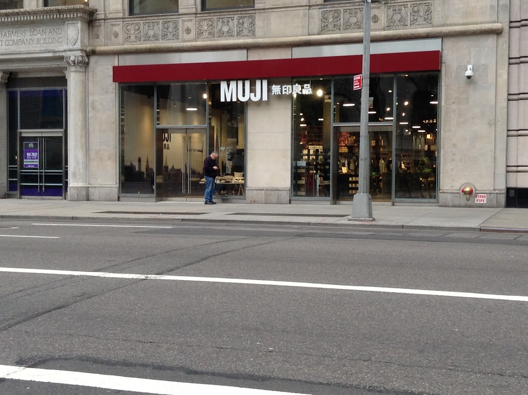 MUJI Fifth Avenue