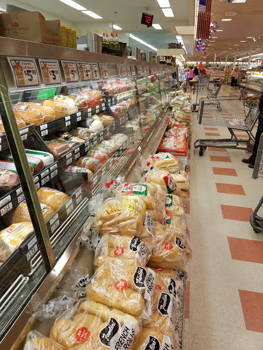 Grocery Store «Market Basket», reviews and photos, 170 Everett Ave, Chelsea, MA 02150, USA