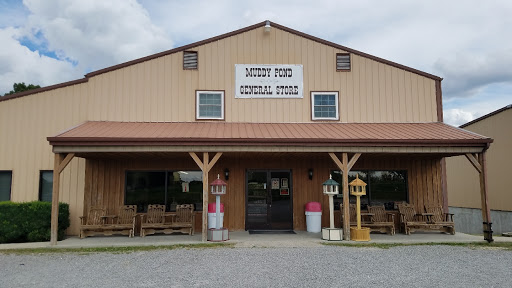 Muddy Pond General Store, 3608 Muddy Pond Rd, Monterey, TN 38574, USA, 
