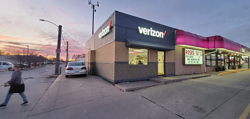 Verizon Authorized Retailer, TCC, 115 S Duff Ave, Ames, IA 50010, USA, 