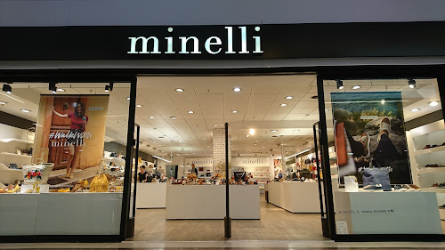 Magasin de chaussures Minelli Écully