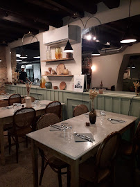 Atmosphère du Restaurant Café des Anciens | Pizzeria - Trattoria à Bastia - n°3