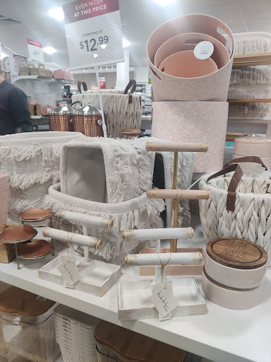 Department Store «HomeGoods», reviews and photos, 116th Ave NE, Bellevue, WA 98004, USA