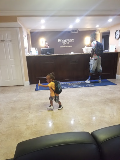 Hotel «Rodeway Inn Near Ybor City - Casino», reviews and photos, 2904 Melburne Blvd, Tampa, FL 33605, USA