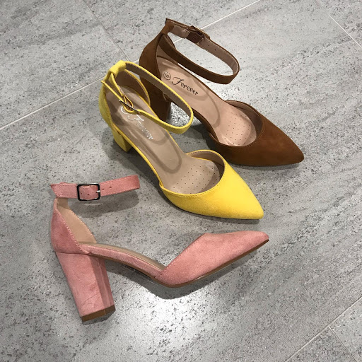 Shoe Store «SHOE TIME & SHOE TREND», reviews and photos, 3021 Freedom Dr, Charlotte, NC 28208, USA