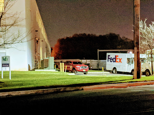 Mailing Service «FedEx Home Delivery», reviews and photos, 200 Milik St, Carteret, NJ 07008, USA