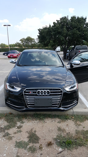 Audi Dealer «Audi Dallas», reviews and photos, 5033 Lemmon Ave, Dallas, TX 75209, USA