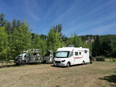 Camping car Parking - Saint Cirq Lapopie - Bulle