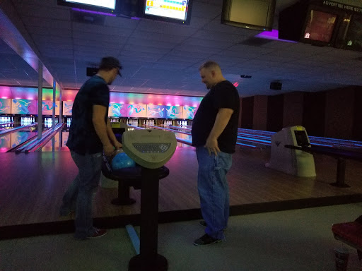 Bowling Alley «Parkside Lanes», reviews and photos, 815 S Co Rd 200 W, Greensburg, IN 47240, USA
