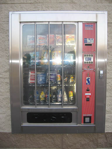 Car Wash «Green Clean Auto Wash & Car Detailing Service», reviews and photos, 820 S Military Hwy, Virginia Beach, VA 23464, USA