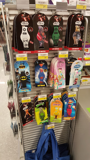 Sporting Goods Store «Academy Sports + Outdoors», reviews and photos, 14405 W 135th St, Olathe, KS 66062, USA