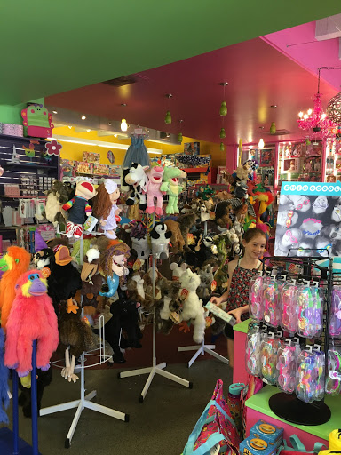 Toy Store «Zoom», reviews and photos, 300 Ward Pkwy, Kansas City, MO 64112, USA