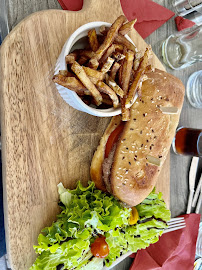 Sandwich au poulet du Restaurant français Le Moulin Moine à Jallais - n°11