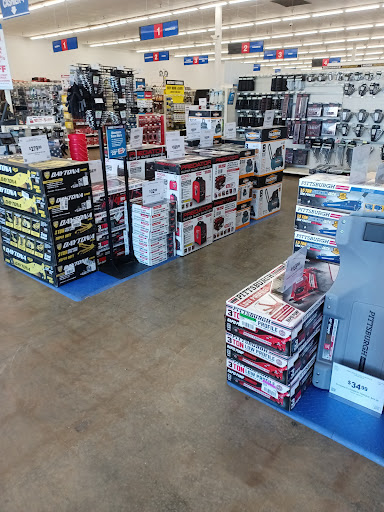 Hardware Store «Harbor Freight Tools», reviews and photos, 1000 US-190 BUS #41, Covington, LA 70433, USA