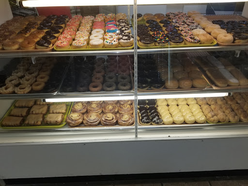 Donut Shop «Daylight Donuts», reviews and photos, 2309 Pass Rd, Gulfport, MS 39501, USA