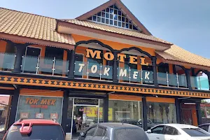 Tok Mek Motel & Restaurant image