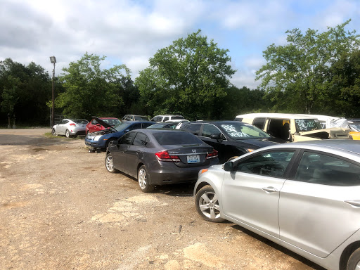 Salvage Yard «A1 Auto Parts Inc», reviews and photos, 1135 Gwynn Rd, Lebanon, TN 37090, USA