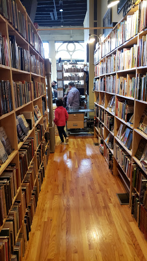 Book Store «Duck River Books», reviews and photos, 12 Public Square, Columbia, TN 38401, USA