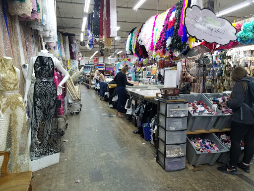 Fabric Store «Textile Discount Outlet», reviews and photos, 2121 W 21st St, Chicago, IL 60608, USA