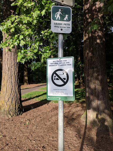 Park «Creston Park», reviews and photos, SE 44th Ave & Powell Blvd, Portland, OR 97206, USA