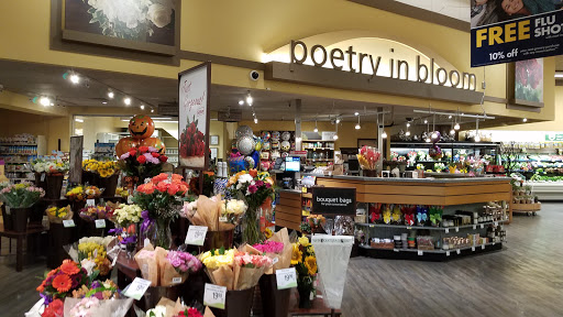 Grocery Store «Safeway», reviews and photos, 600 W Franklin St, Shelton, WA 98584, USA